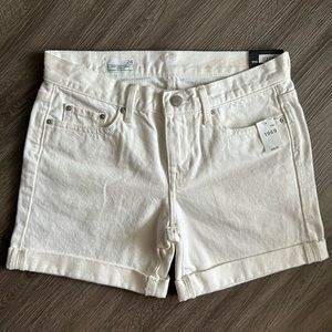 GAP 1969 Sexy Boyfriend Shorts 24
